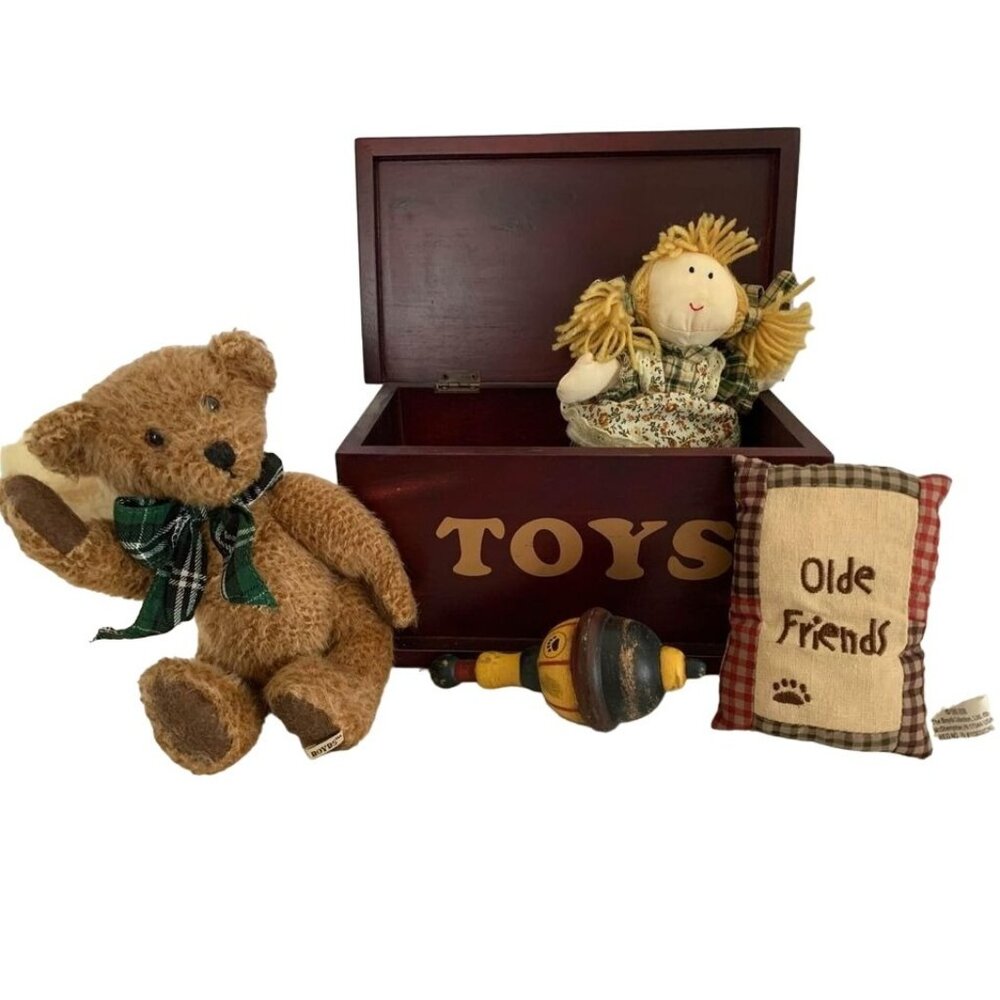 Boyds Collection Toy Box Of Friendship Memories Doll & Bear Set